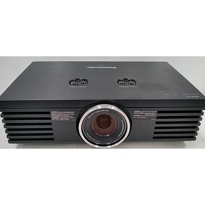 Panasonic PT-AE4000 VieraLink WUXGA 3LCD Projector