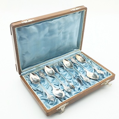 Willam Geenwood and Sons Tea Spoon Set and Tongs in Metal Bound Maple Case