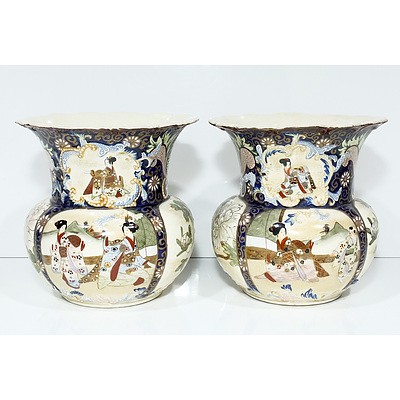 Pair of Japanese Satsuma Large Bulb Shape Vases Meiji Period 1868-1912