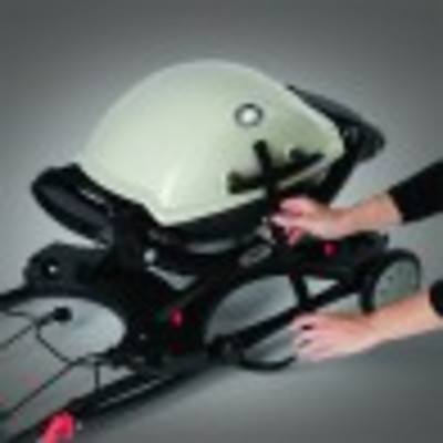 Weber Q 2200 with Portable Cart