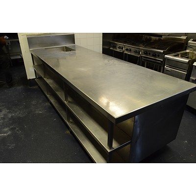 Commercial Stainless Steel Island Bench with With Under Bench Fridge and Bain Marie