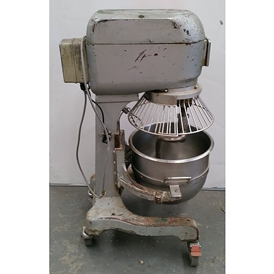 Atlas LD-40 40L Dough Mixer