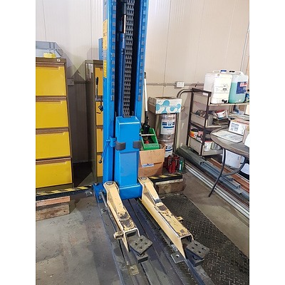 Bishamon Two Post Commercial Vehicle Hoist