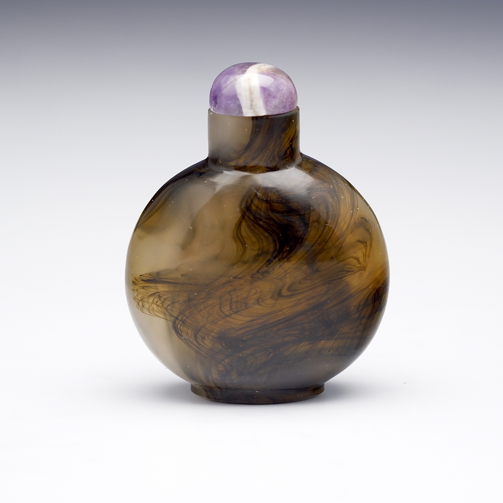 'Chinese Agate Snuff Bottle with Amethyst Quartz Stopper'