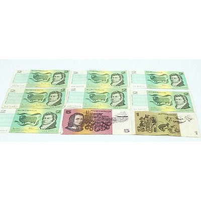 Group of Collectable Australian Bank Notes Including 2 Dollar, Five Dollar and 1 Dollar Notes