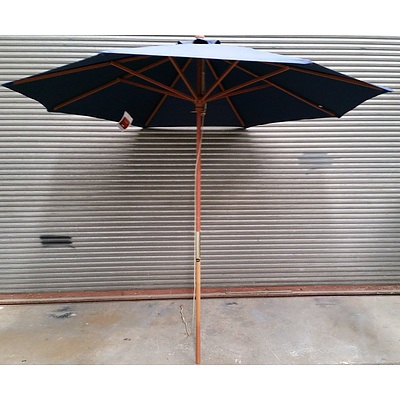 Shelta Como 270cm Outdoor Market Umbrella