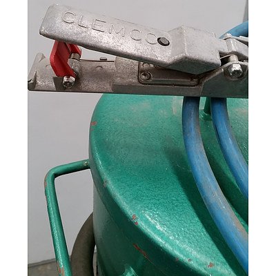 Clemco Abrasive Cleaning Machine(Sandblaster)