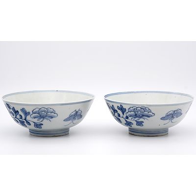 Pair Chinese Blue and White Peony and Butterfly Bowls 19th Century