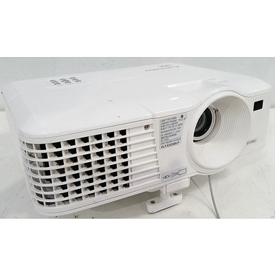 Mitsubishi EX200U XGA DLP Projector