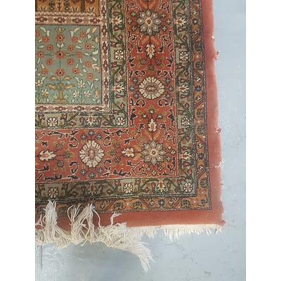 Impressive Persian Hand Knotted Wool Pile Bakhtiari Carpet