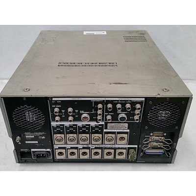 Sony BVW-75P Betacam SP Videocassette Recorder