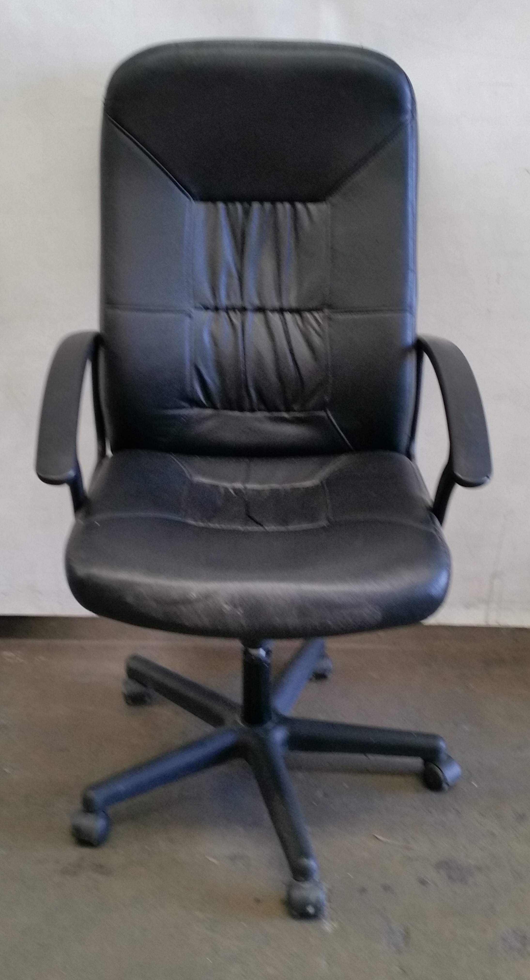 Ikea Black Leather Office Chair - Lot 951717 | ALLBIDS