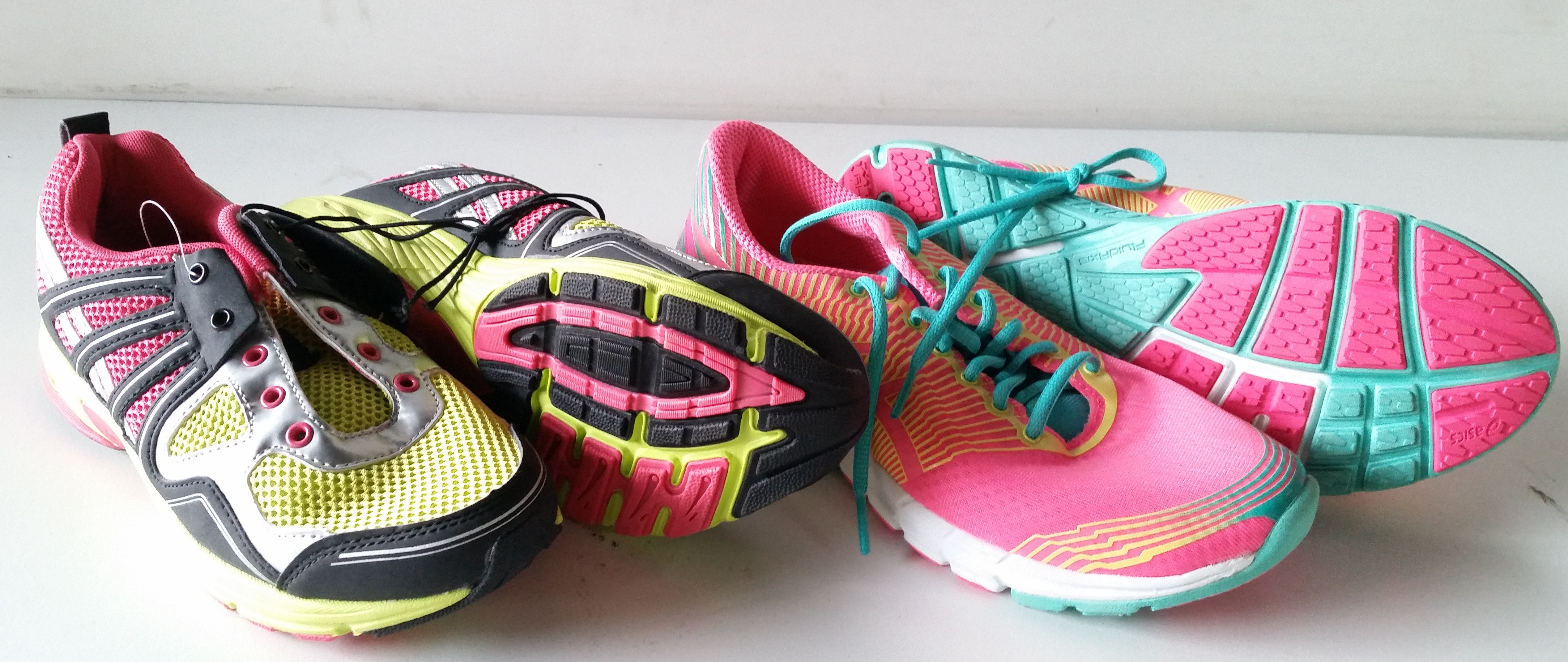 buy branded shoes in bulk