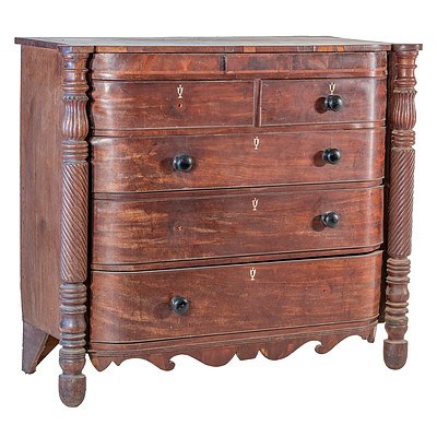 Substantial William IV Scottish Mahogany Bowfront Chest of Drawers Circa 1835