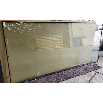 1 Large Double Glazed Glass Pane (2606mm X 1211mm X 25mm)