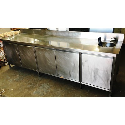 Commercial Stainless Steel Bench with Sink