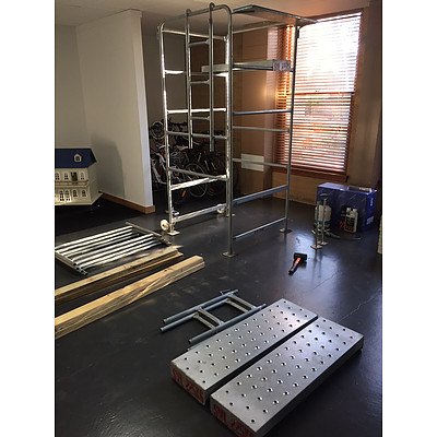 Portable Home Scaffolding System