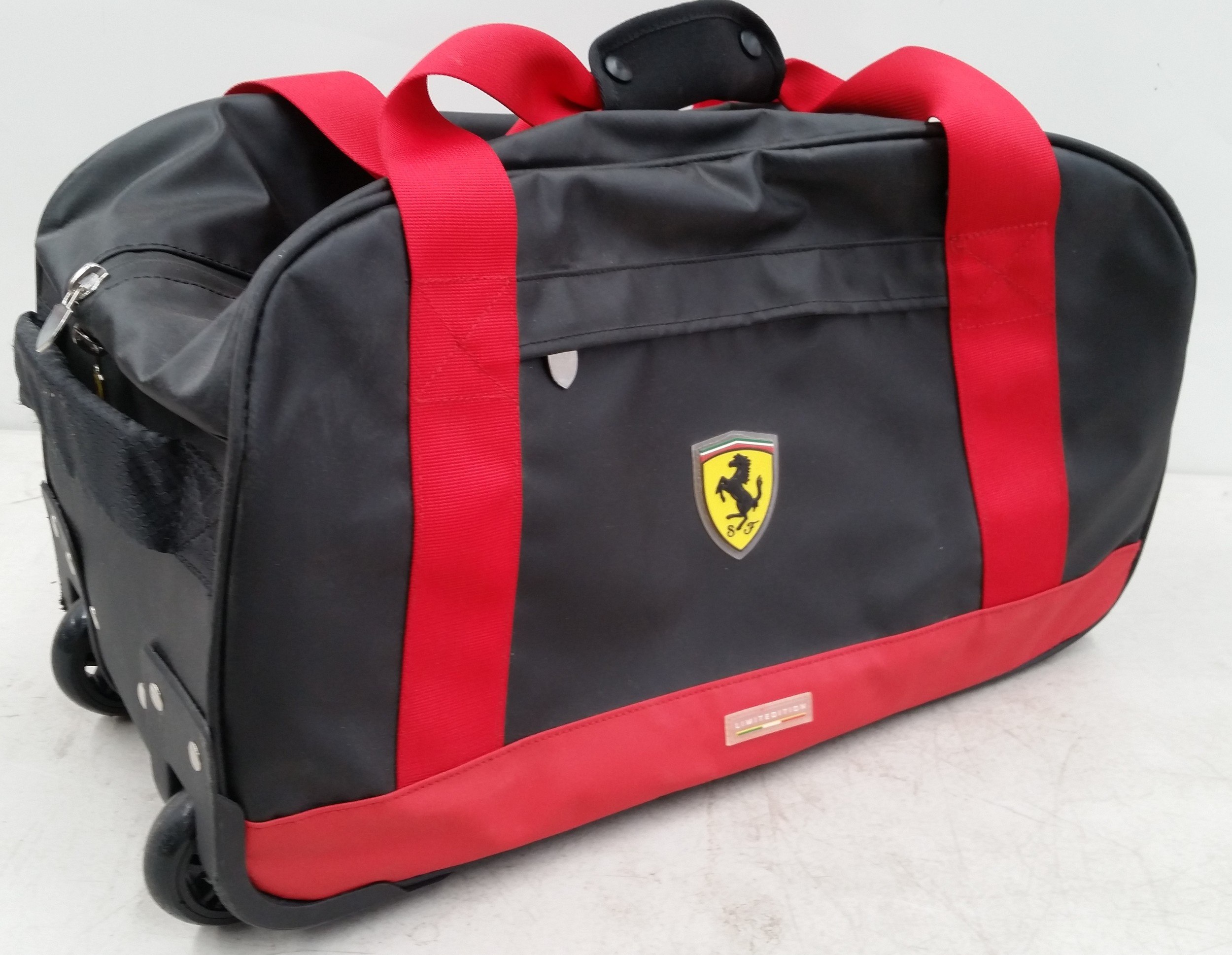 Limited Edition Ferrari Wheeled - Lot 1003370 | ALLBIDS