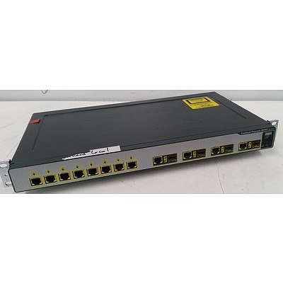 Cisco Catalyst Express 500G-12TC- Managed switch