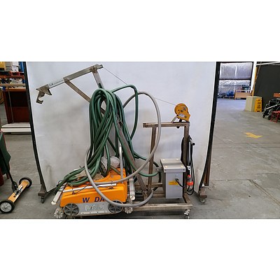 Weda B600 Automatic Pool Cleaner with Mobile Winch Stand