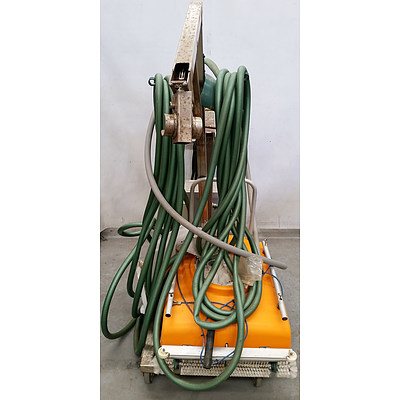 Weda B600 Automatic Pool Cleaner with Mobile Winch Stand