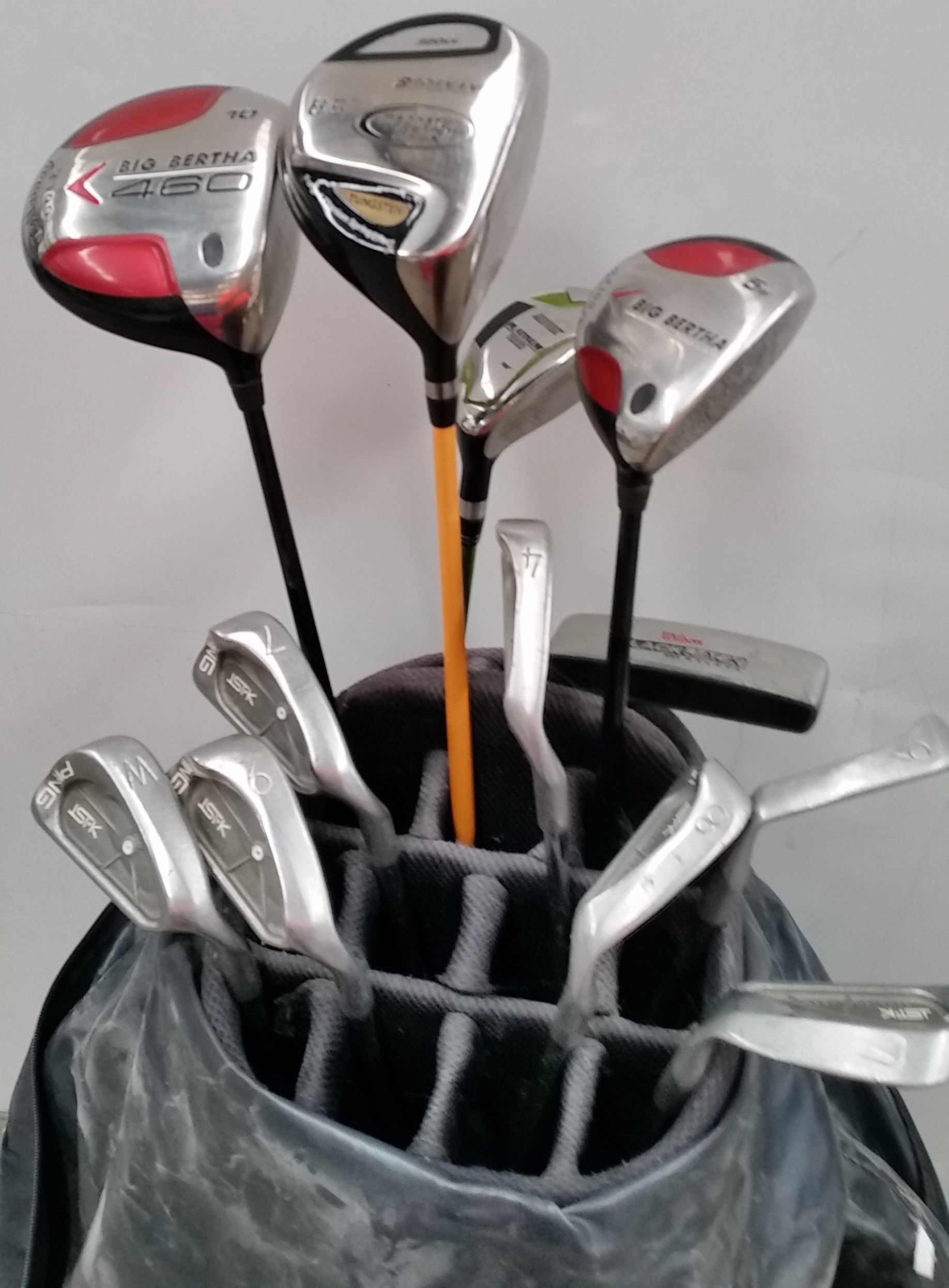 Set of Mens Right Handed Golf Clubs Lot 986760 ALLBIDS