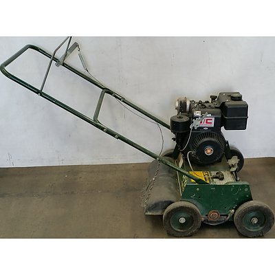 Cushman Ryan Ren-O-Thin Lawn Power Rake
