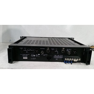 TOA Dual Power Amplifier Model IP-300D