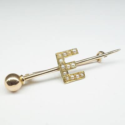 14ct Rose Gold Bar Brooch With Monogram E Set With Thirteen Seed Pearls