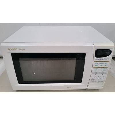 Sharp Carousel Sensor 1100 Watt Microwave Oven