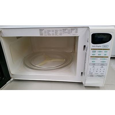 Sharp Carousel Sensor 1100 Watt Microwave Oven