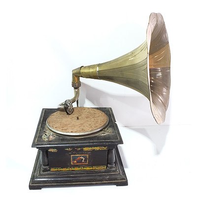 His Masters Voice Gramophone