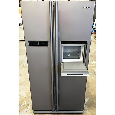 Samsung 540L Side-by-Side Fridge-Freezer