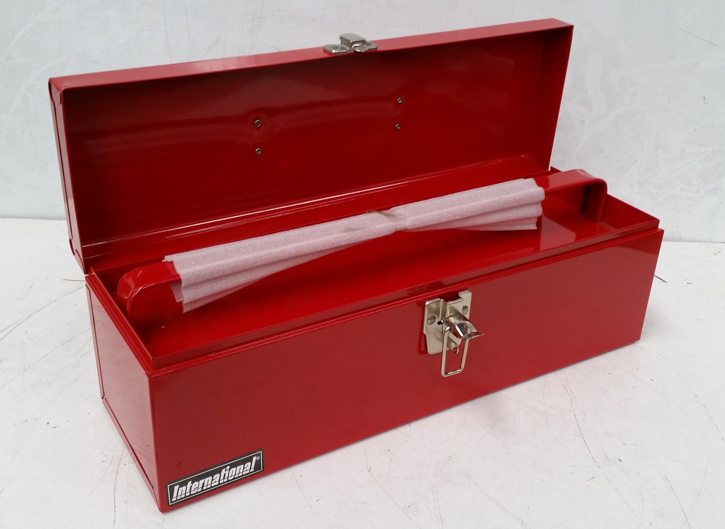 Lot of Two International Tool Box Lot 1005142 ALLBIDS