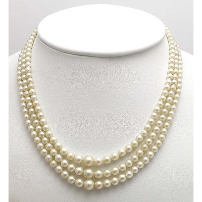 Vintage Triple Strand Pearl necklace