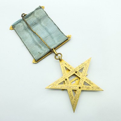 9ct Yellow Gold Lodge Arcadia Masonic Medal 1924