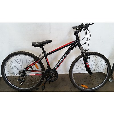 Malvern Star Hurricane 18 Speed Mountain Bike