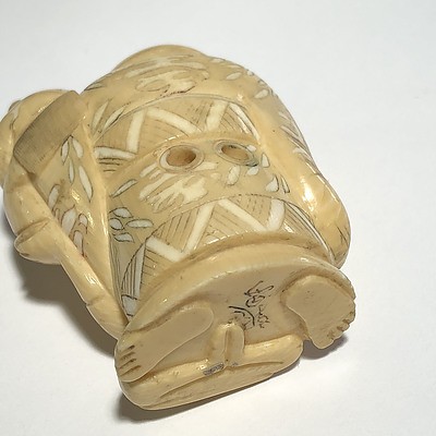 Japanese Carved Ivory Netsuke