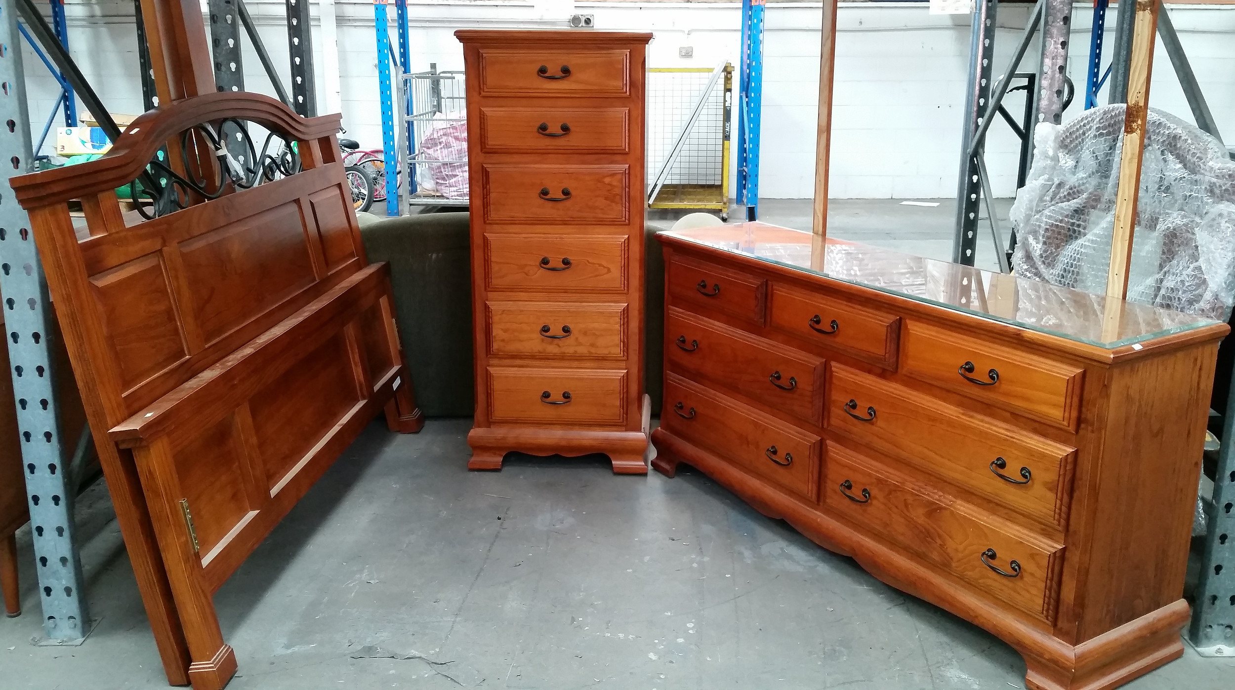 Burgess Furniture Solid Wood Bedroom Lot 1004156 ALLBIDS