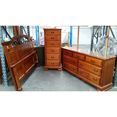 Burgess Furniture Solid Wood Bedroom Furniture Set
