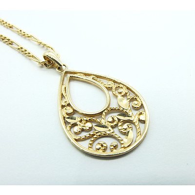 9ct Yellow Gold Pendant on a Gold Plated Chain