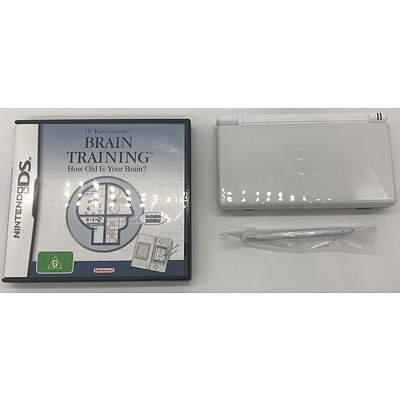 Nintendo DS lite with Bonus Brain training Demo included