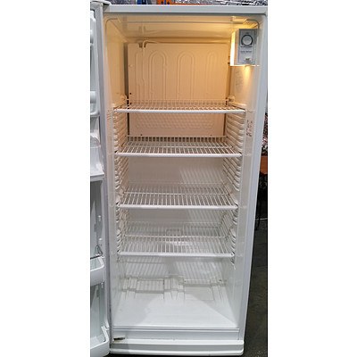 Kelvinator Opal Fridge 390 Litre