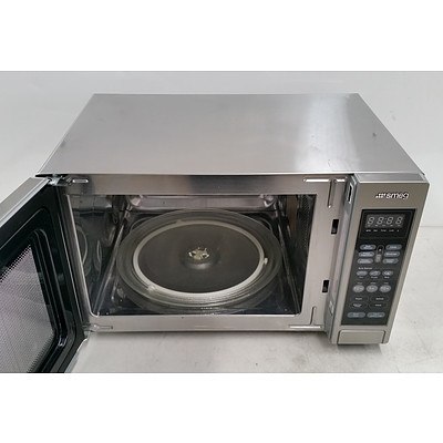 Smeg SA35MX Microwave Oven