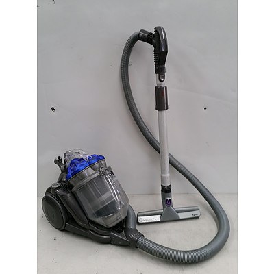 Dyson DC19T Cylinder Vacuum Cleaner