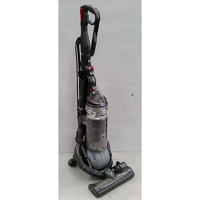 Dyson DC25 Upright Ball Vacuum Cleaner