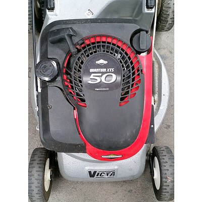 Red Victa Quantum XTS 50 Lawn Mower