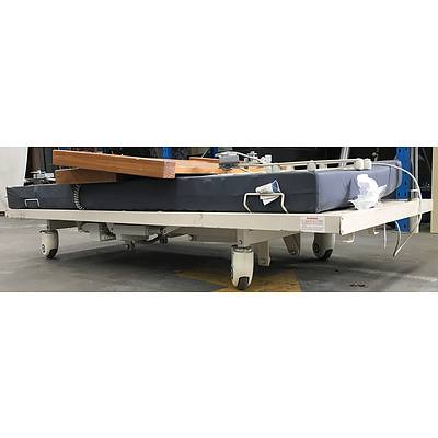 2001H Hostel Series Electric Nursing Care Bed with Deluxe Mattress