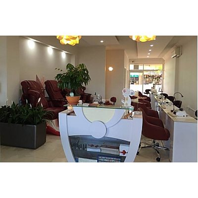 Holy Nails - Manicure Spa Voucher #2