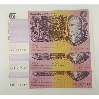 Three Consecutive Serial Numbered 1991 Australian $5 Paper Notes